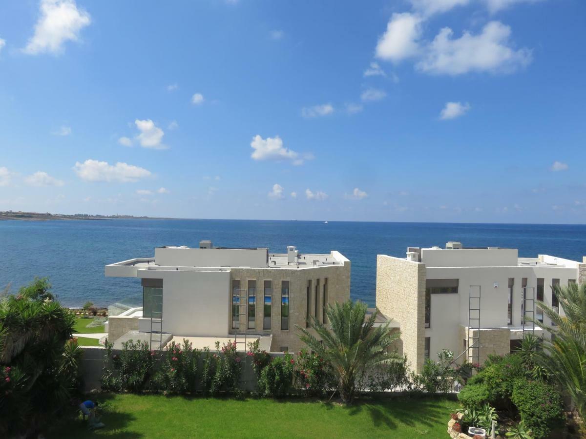 Villa Victoria Paphos Esterno foto