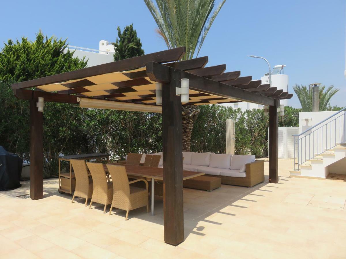 Villa Victoria Paphos Esterno foto